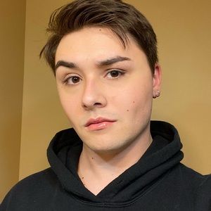 Meet your Posher, Brett